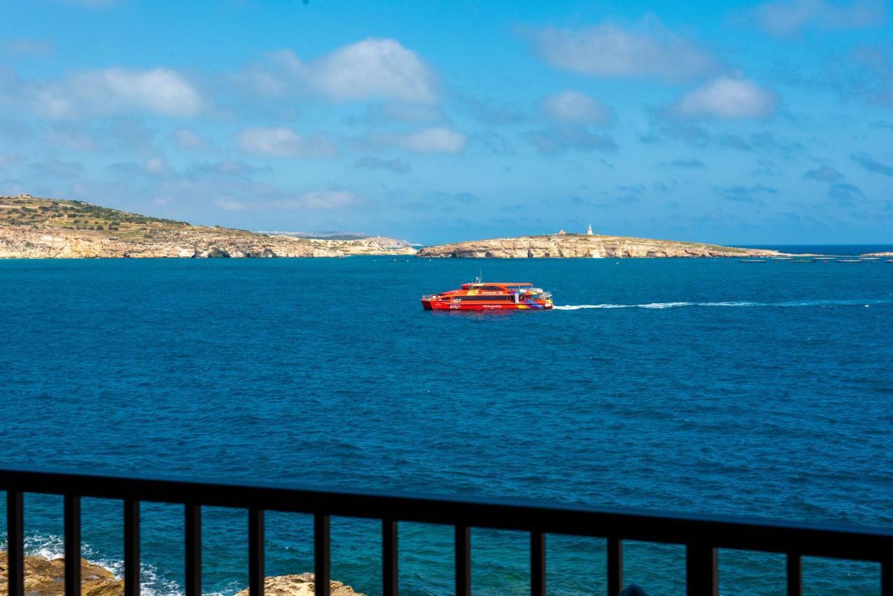 Islet Promenade Seafront Family Apartment With 2 Balconies By Getawaysmalta St. Paul's Bay Bagian luar foto