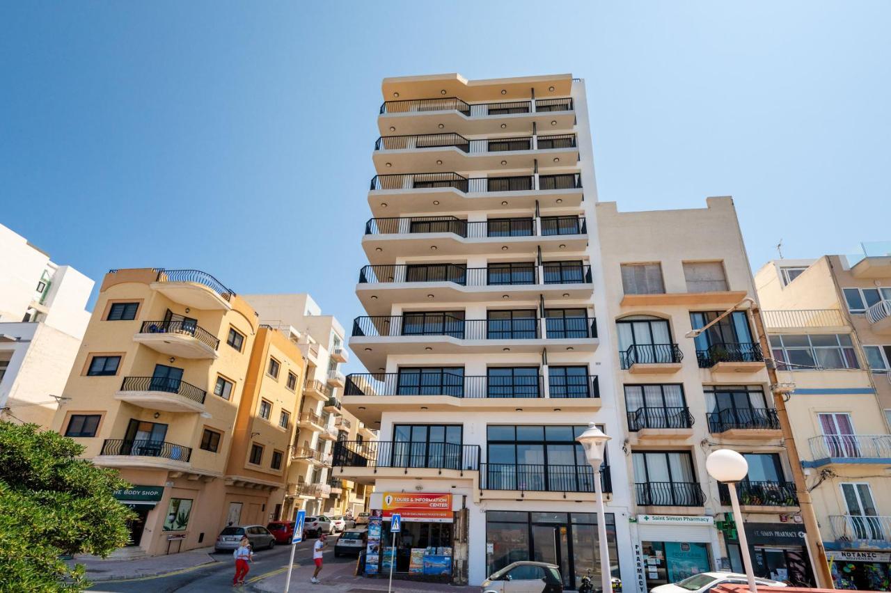 Islet Promenade Seafront Family Apartment With 2 Balconies By Getawaysmalta St. Paul's Bay Bagian luar foto