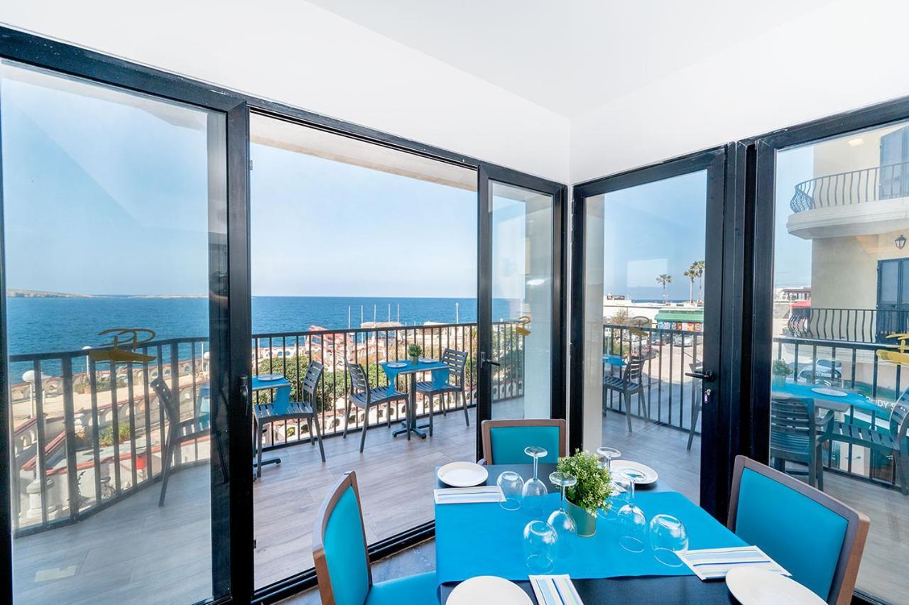 Islet Promenade Seafront Family Apartment With 2 Balconies By Getawaysmalta St. Paul's Bay Bagian luar foto